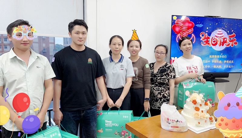 溫暖相伴，共同成長丨微視光電舉辦第四季度員工生日會(huì)